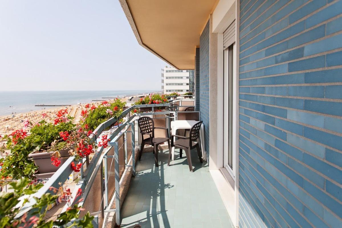 Superior Double or Twin Room with Sea View,960215104:JPEG