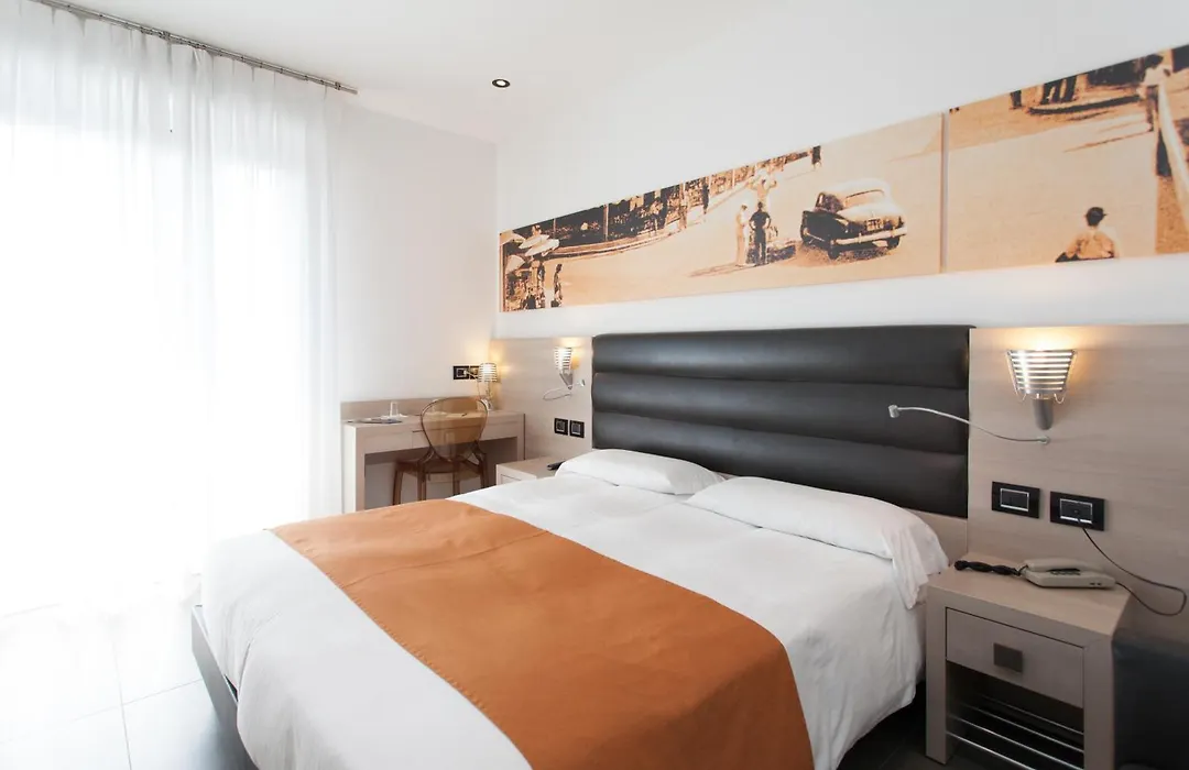 Hotel Adlon-1